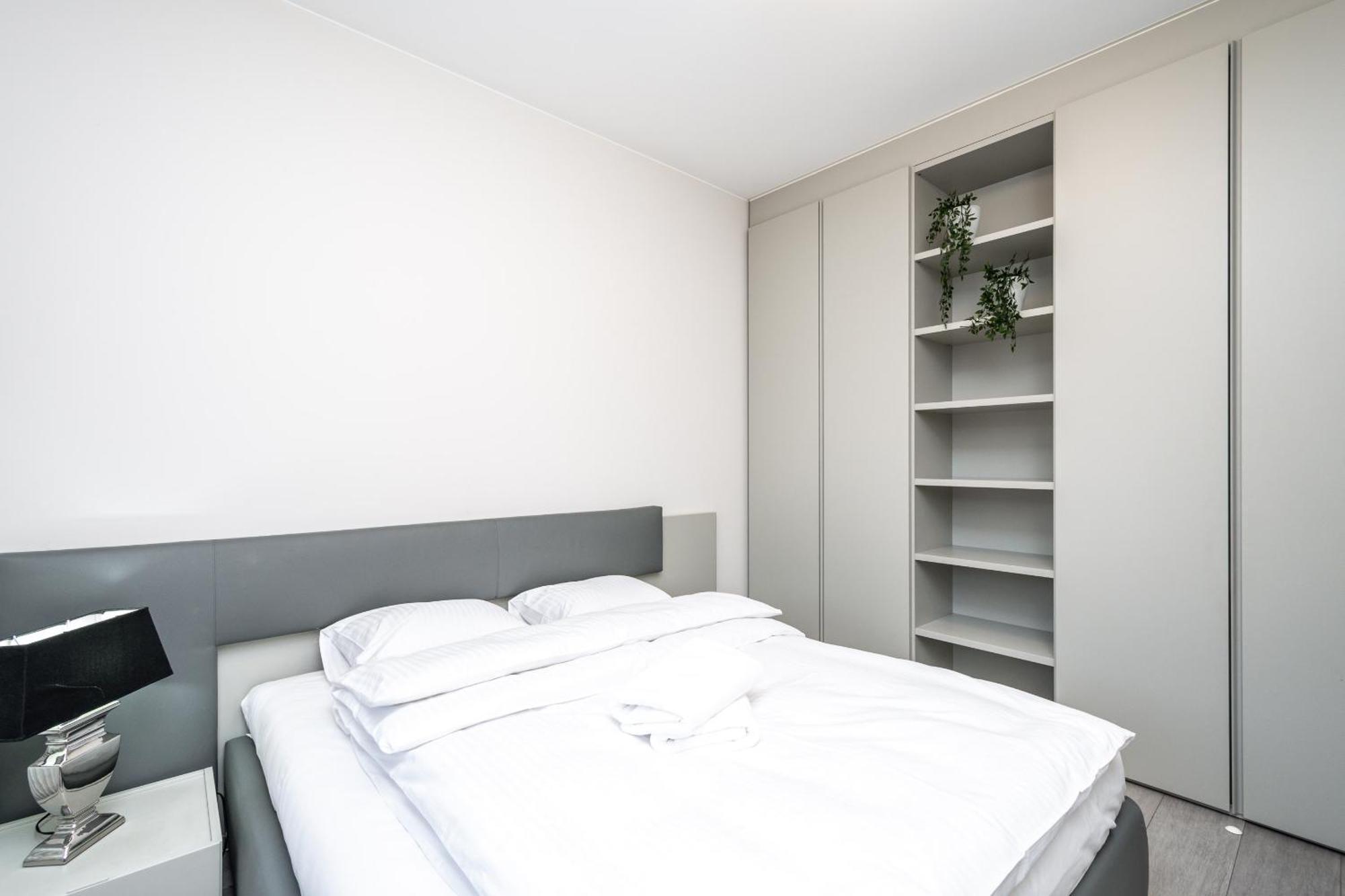 Rentplanet - Apartament Lubicz Krakau Exterior foto